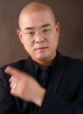 魏鵬偉