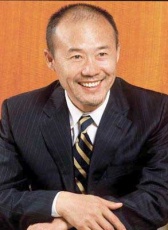 王石