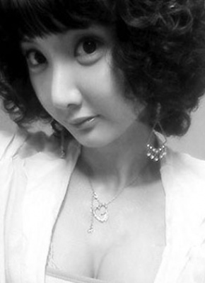 张彩苑