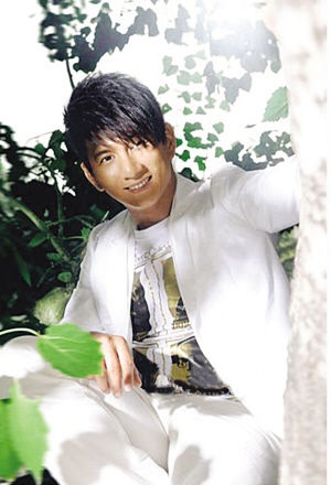 吴奇隆39岁生日 拍摄阳光写真寓意重新出发_华