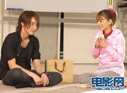 山本纱衣处女作首映 为妹妹车祸事件致歉