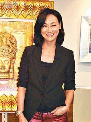 惠英红决心放假努力作画 坦言有意参加画展_华