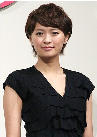 荣仓奈奈将赴蒙特利尔影展 夸赞冈田将生像小孩