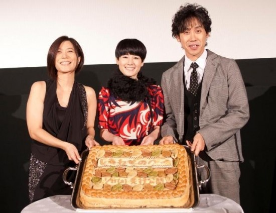 大泉洋新片变身“面包老公” 与原田知世扮夫妻