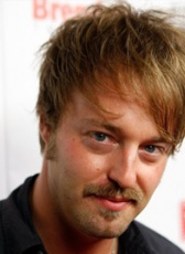 乔舒华·莱纳德