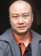 夏嘉伟