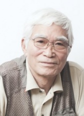 足立正生