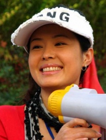 三個(gè)女人一臺(tái)戲