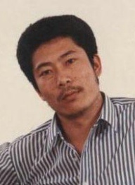 巴音