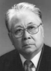 魏啟明