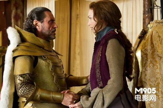 捕手杰克屌丝逆袭 艾莉诺、霍尔特化学反应_