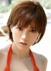 釋由美子