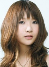 中林芽依