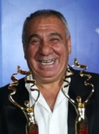 瓦哈格·西蒙恩