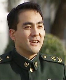 何友文
