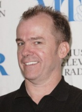 迈克尔·奥吉弗