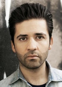 纳维德·阿克汗