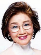 增山江威子