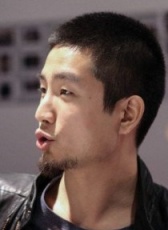 胡偉
