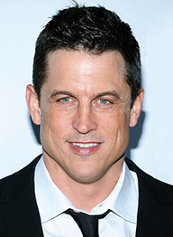 杰森·迪恩·霍尔