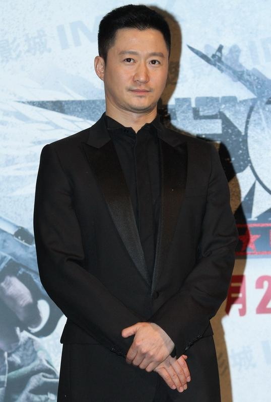 《战狼》改档4月2日 吴京:儿子敢娘炮我就大嘴巴抽他