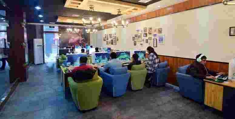 传统网吧5年倒闭一半 寻转型之路升级为网咖