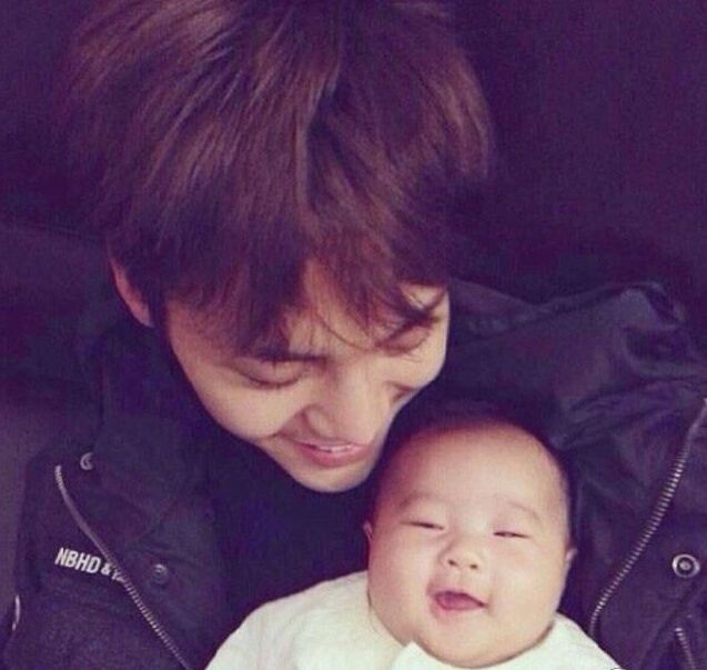 洗白了!陈伟霆再也不是那个“人贩子”…_滚动新闻_电影网_1905.com