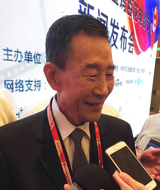 第25届金鸡百花电影节新闻发布会举行 李雪健