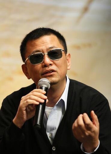 王家卫将执导传记片《GUCCI》 “小丑女”或出演_好莱坞_电影网_1905.com