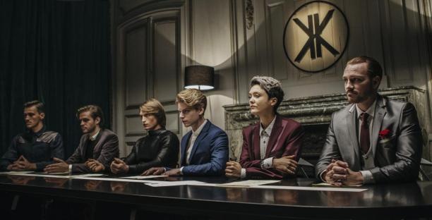 法国男神塞缪尔·默瑟 《暮光巴黎》狂获少女心_欧洲_电影网_1905.com