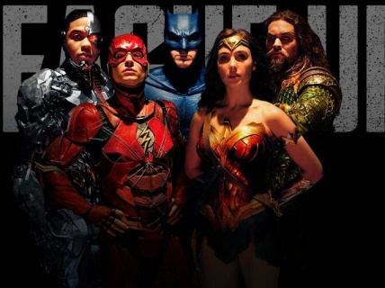 《正义联盟》超人归来 卡维尔还将再出演一部