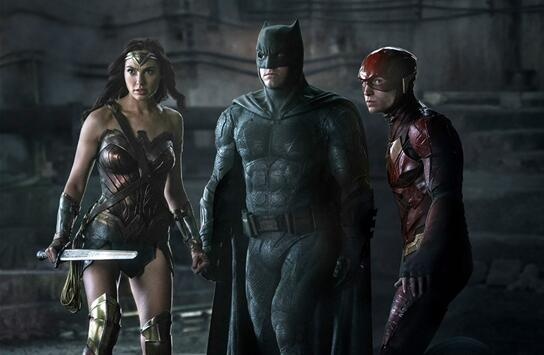 漫威还是DC：为何现在的超级英雄电影看起来一样