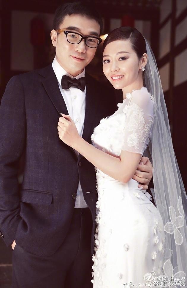 张靓颖冯轲分居 尚雯婕:急功近利的男友配不上她