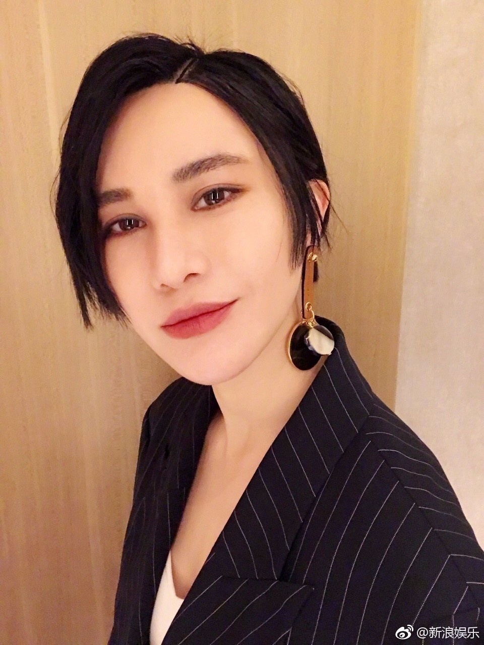 张靓颖冯轲分居 尚雯婕:急功近利的男友配不上她