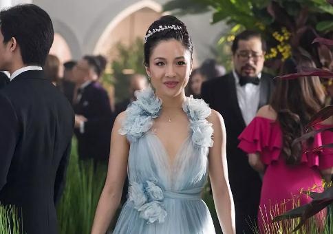 《疯狂的亚洲富人》预告 亚洲富豪的婚姻大事