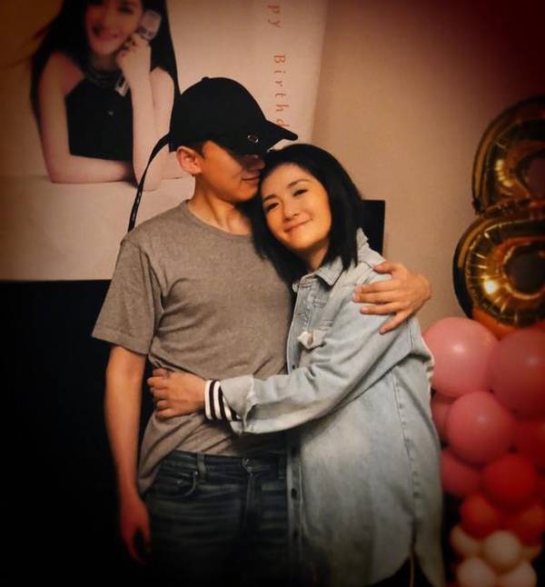 爸爸是音乐人！张杰发新歌庆双胞胎女儿百日