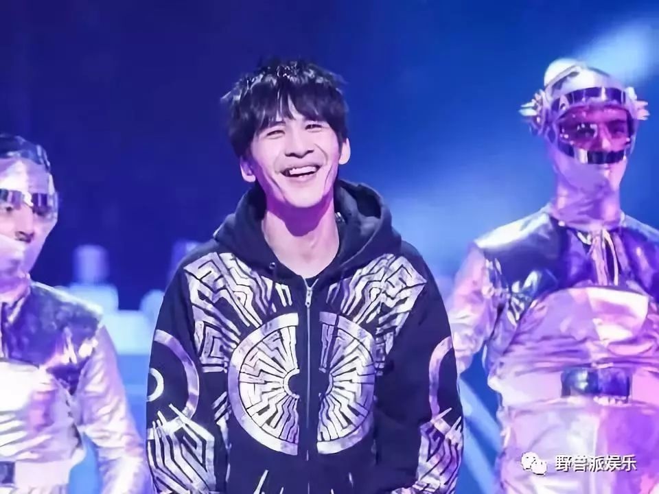 被称为音乐裁缝的大张伟也质疑别人抄袭?