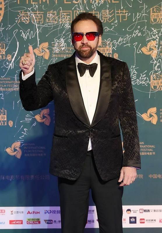 王宝强风波后亮相海南岛电影节 朱一龙、张震斗帅