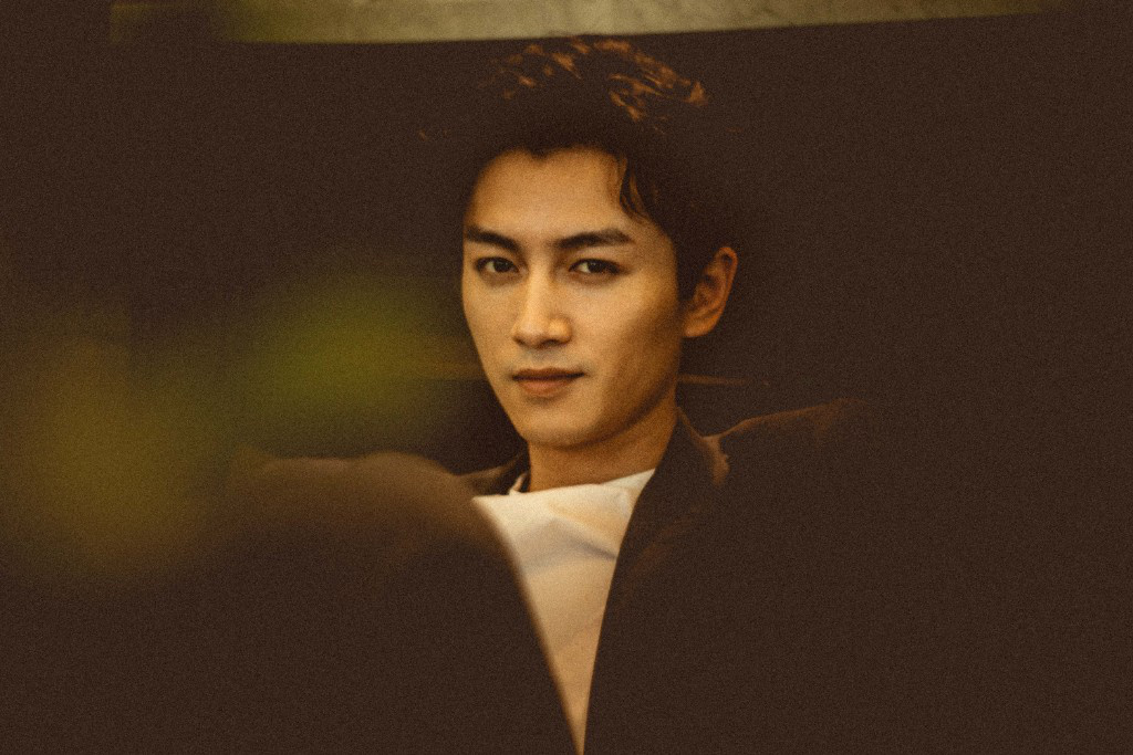 陈晓“变形计”：从古装美少男到现代成熟帅大叔