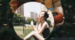 蒋梦婕春日森系大片释出 化身林中精灵明媚清甜