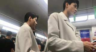 龚俊拍戏坐地铁被偶遇 仰拍视角下路透照高大帅气