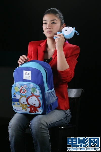 独家专访黄奕:我不会主动追男友 不回应结婚照