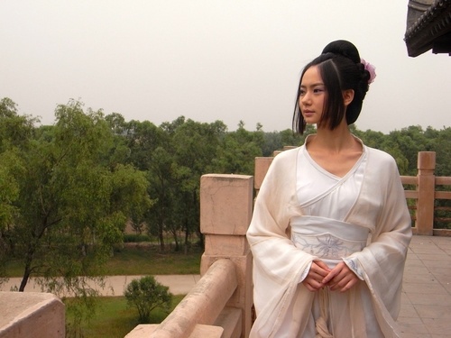 戚薇《回马枪》挑战聂隐娘 带伤上阵拒用替身