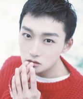 李卓扬