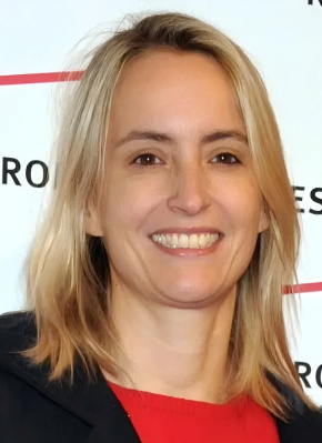 吉利亚·卡伦达