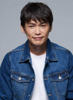 黃鐙輝
