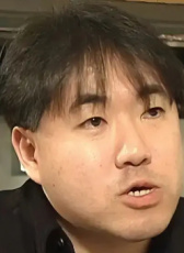外崎春雄
