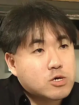 外崎春雄