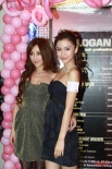 嫩模Angelababy開美容店做老板 稱黃曉明不知情