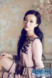 唐于鴻春日寫真溫情洋溢 五官精致佳人如畫